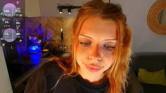 Hannah Carr online show from June 18, 5:18 pm
