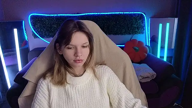 LitaBrom online show from November 15, 2:23 am