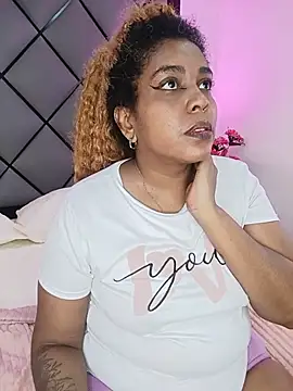 ELLA KELLY online show from July 27, 12:02 pm