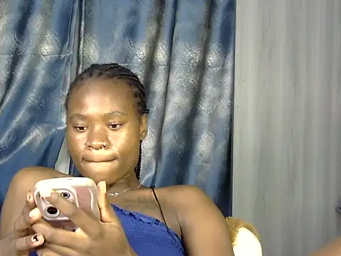 sweetblackbeauty001 online show from May 26, 7:13 pm