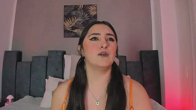 Kathia Morelli online show from March 6, 12:22 pm