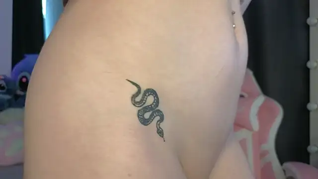  eva queen online show from July 12, 2:29 pm