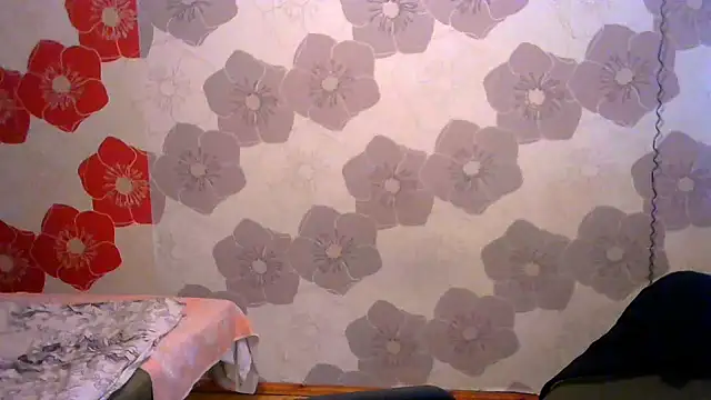 Queen Daenerys online show from October 7, 9:36 am