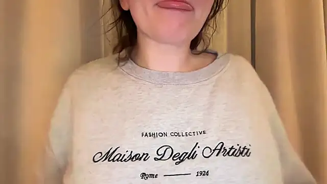 Sandysecret online show from March 12, 9:06 pm