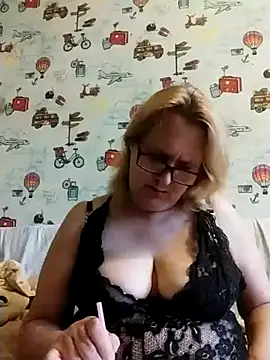 Forest-Lady online show from October 3, 1:38 pm