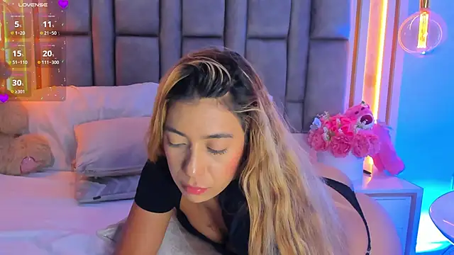 elianabrown online show from July 2, 3:23 am