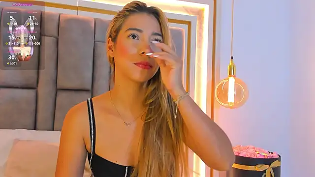 elianabrown online show from May 3, 9:01 am