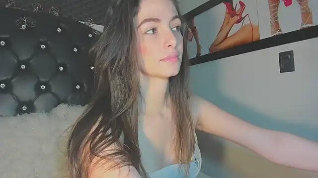 diana queen  online show from February 28, 12:10 am