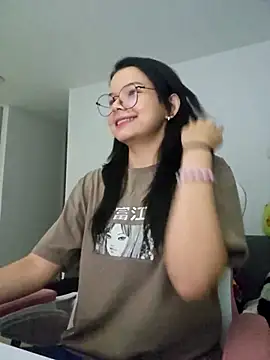 azumiichan online show from April 29, 11:43 pm
