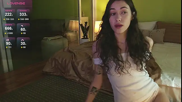 Snapshot of sadetuiningaa chatting on October 2, 12:59 am sadetuiningaa online show from October 2, 12:59 am