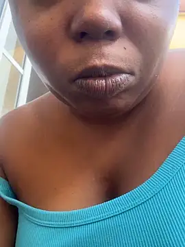 JCCaramelbarbie1 online show from December 3, 3:03 pm