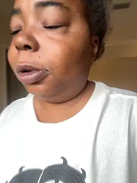 JCCaramelbarbie1 online show from November 6, 1:06 pm