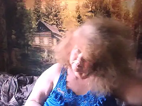 RoseRed69 online show from June 14, 11:27 pm