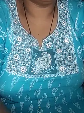 Snapshot of Latha-Hyd chatting on October 13, 2:58 am Latha-Hyd online show from October 13, 2:58 am
