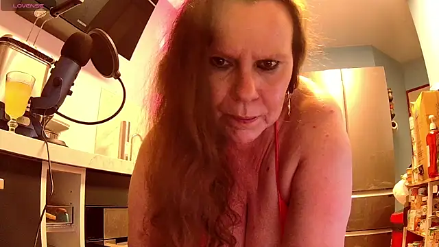 Endrocleia online show from June 14, 2:24 am