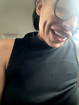 myloveforyouu online show from November 22, 11:07 pm