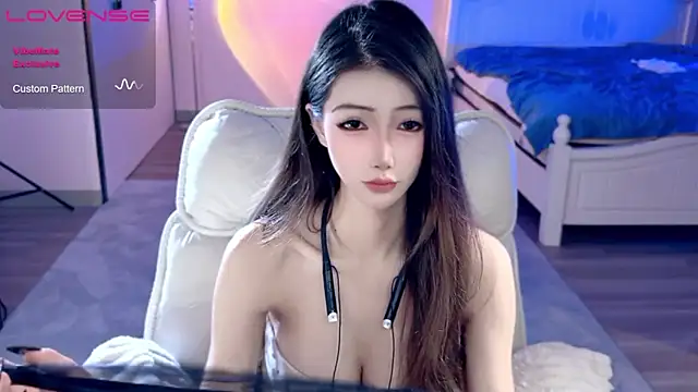 JoooJo  online show from July 29, 11:49 pm
