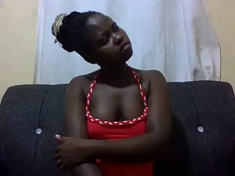 Sweetcecie01 online show from August 3, 12:14 am