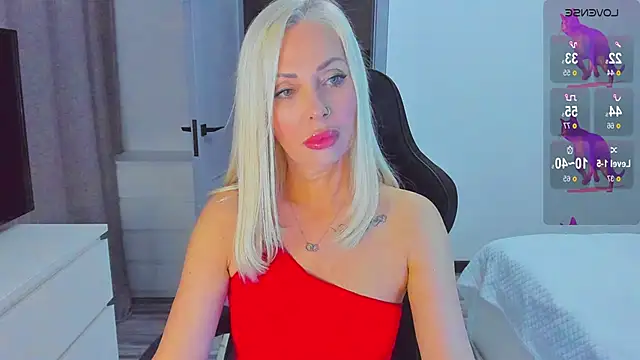 Miya Kisss online show from November 1, 3:05 pm