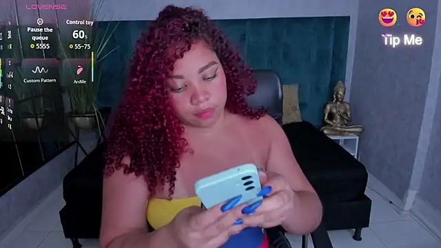 AngelaCoffee online show from June 21, 3:32 am