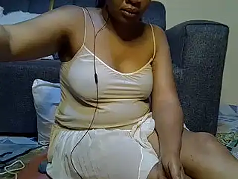 Sexy Kezzy online show from April 30, 8:47 pm