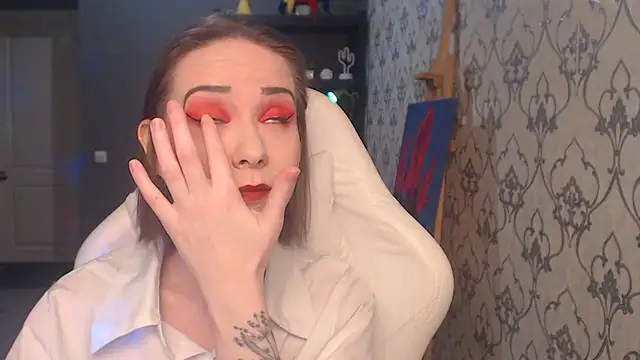 FascinatingEyess online show from July 24, 7:11 pm