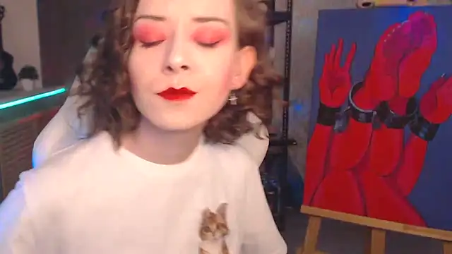 FascinatingEyess online show from December 17, 12:05 am