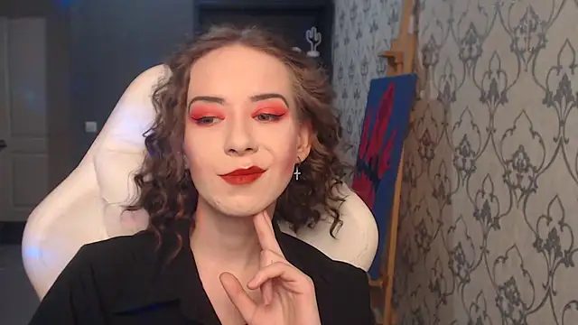 FascinatingEyess online show from July 8, 9:06 pm