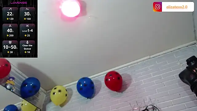 elizatexx online show from June 8, 7:03 pm