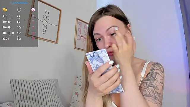 damn cutie online show from July 14, 2:55 pm