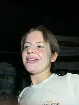 Holly-Glamour online show from August 4, 11:22 pm