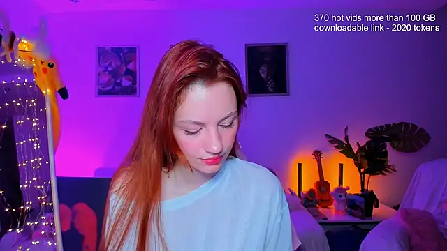 Alyssa Smitt online show from November 21, 1:18 am