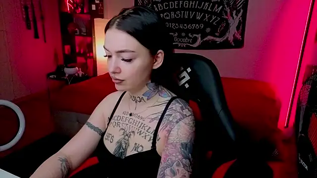 Magic Allie online show from July 15, 8:24 pm
