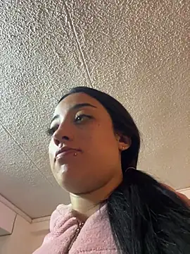 Ady 18 online show from February 17, 9:03 pm