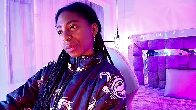 Queen perla  online show from July 15, 1:38 pm
