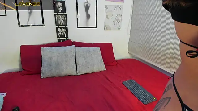 Kath honey  online show from February 13, 4:03 am