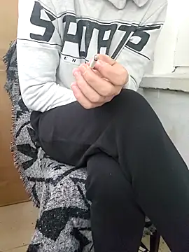 Aian09 online show from October 4, 7:36 am