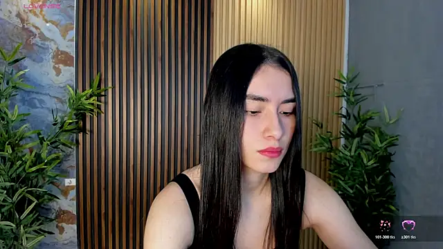 Snapshot of Emmaa_Robertss chatting on October 23, 12:22 pm Emmaa Robertss online show from October 23, 12:22 pm