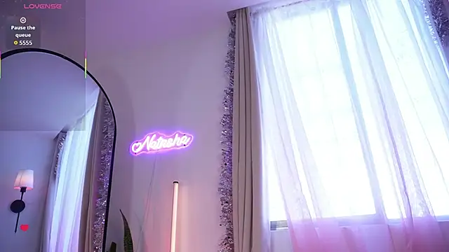 Natasha  Sccott online show from February 2, 7:13 pm