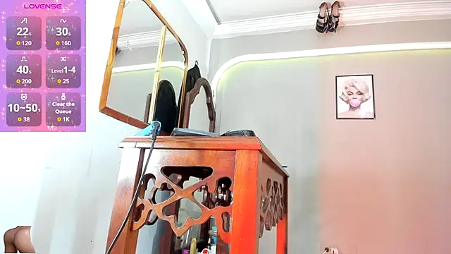 Jimena Grey online show from December 3, 8:44 pm