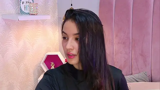 LeenaBrown online show from June 13, 12:57 pm