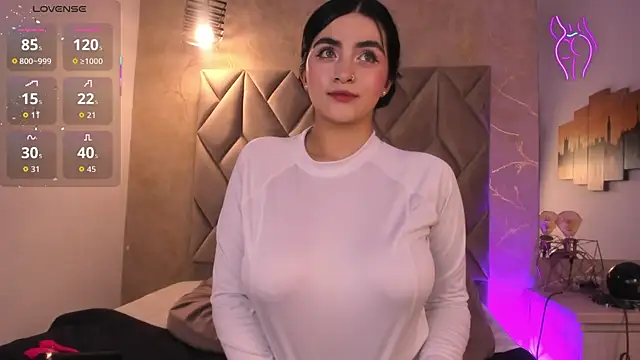 Snapshot of miel_gomez chatting on September 22, 9:46 pm miel gomez online show from September 22, 9:46 pm