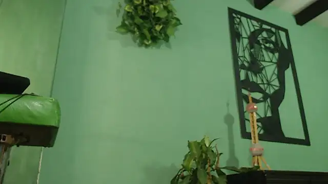 thirstymoonxx online show from January 10, 2:49 am