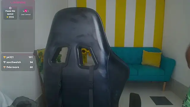 Cristal War online show from November 19, 11:38 pm