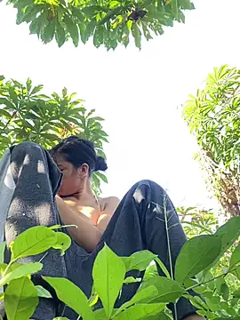 RoomExotic11 online show from December 22, 1:47 pm