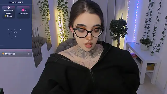 Dixi Pixi  online show from July 26, 11:07 am