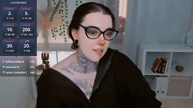 Dixi Pixi  online show from July 18, 10:40 am