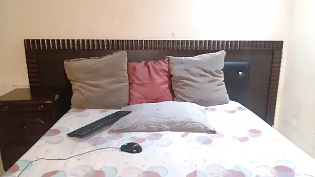 19bootylicious online show from June 30, 4:50 pm