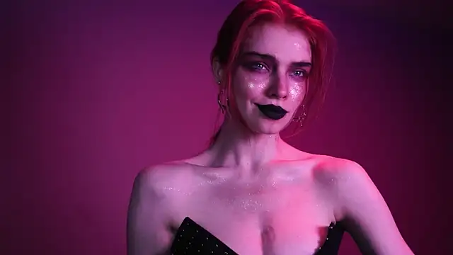 ginger hugs online show from June 22, 10:18 pm