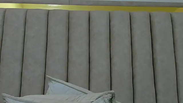 FreyaMoller online show from October 25, 7:21 pm